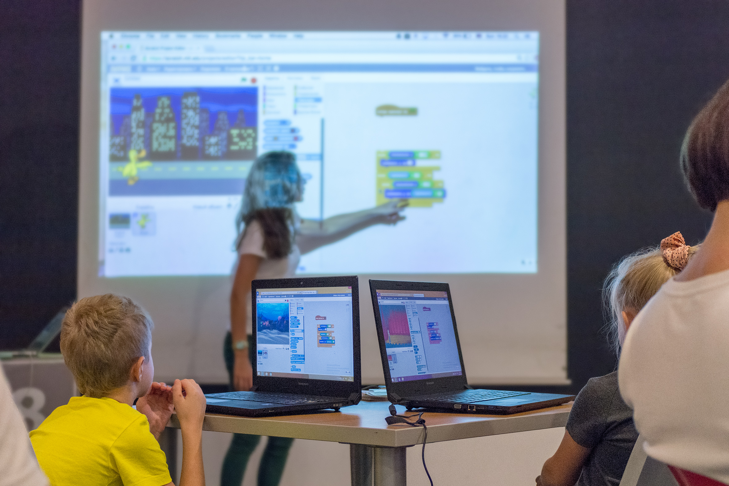 Где детей научат программировать